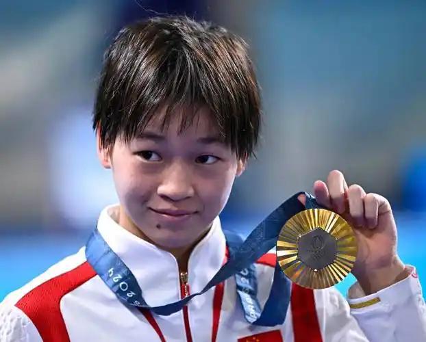 牌遭“退货”北京奥运金镶玉含金量再升瓦力棋牌游戏丢人！100枚巴黎奥运奖(图11)