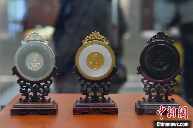 牌遭“退货”北京奥运金镶玉含金量再升瓦力棋牌游戏丢人！100枚巴黎奥运奖(图17)
